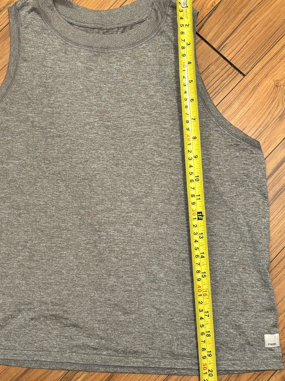 Vuori Grey Sleeveless Tank Top - Picture 6 of 6